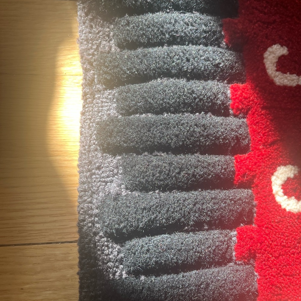 Edward Fields Bespoke Designer Rug - Picture 4 of 14